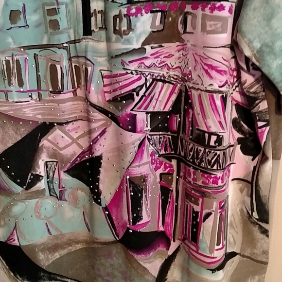 ModeLia Women's Embellished short sleeve L Blouse - Picture 4 of 5